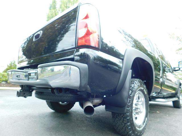 2006 Chevrolet Silverado 2500 LT Crew Cab / 4X4 / 6.6 L DURAMAX DIESEL / ALLISON   - Photo 12 - Portland, OR 97217