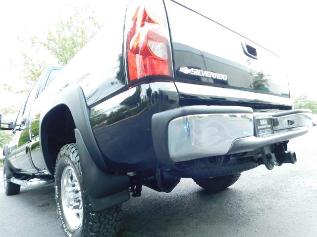 2006 Chevrolet Silverado 2500 LT Crew Cab / 4X4 / 6.6 L DURAMAX DIESEL / ALLISON   - Photo 11 - Portland, OR 97217