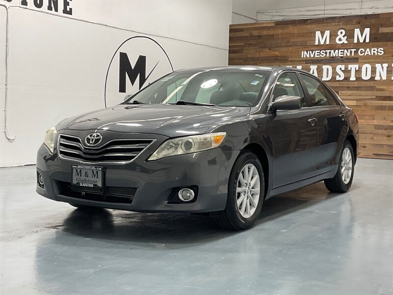 2010 Toyota Camry XLE V6 / Leather Heated Seats / Sunroof /NEW TIRES  / ZERO RUST - Photo 36 - Gladstone, OR 97027