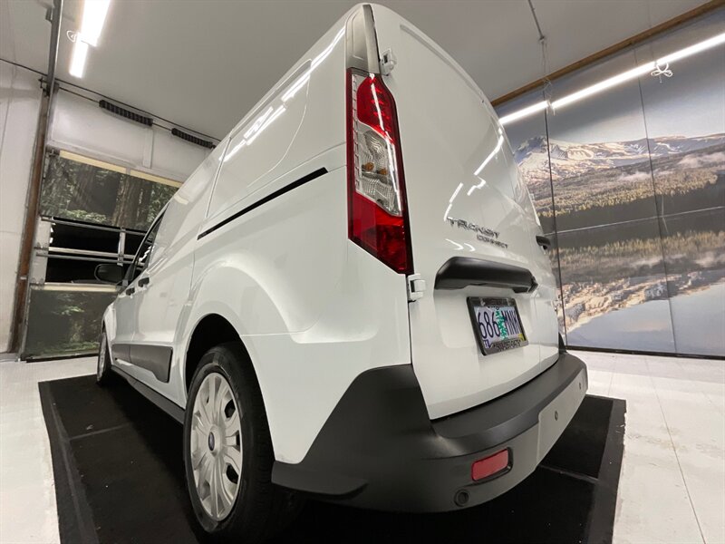 2020 Ford Transit Connect CARGO VAN XLT / 2.0L 4Cyl / 1-OWNER / 12,000 MILES  / Backup Camera / Blind Spot Alert / CARGO VAN CAMPER - Photo 28 - Gladstone, OR 97027