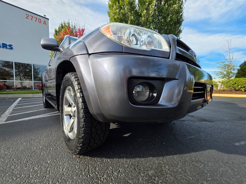 2008 Toyota 4Runner Limited Edition 4X4 / DIFF LOCK / NAVi / BACK CAM / HEATED LEATHER / NEW TIRES / ZERO RUST / SERVICE RECORDS - Photo 10 - Portland, OR 97217