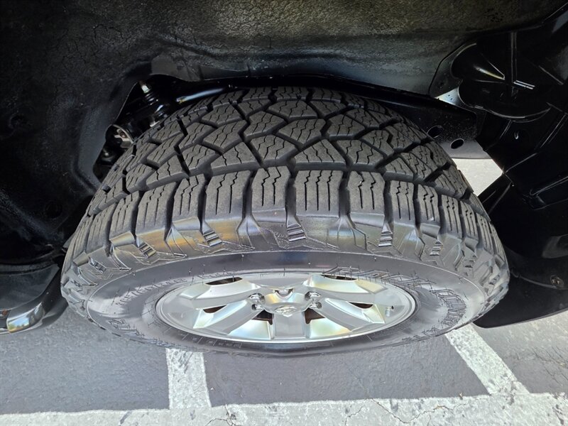 2008 Toyota 4Runner Limited Edition 4X4 / DIFF LOCK / NAVi / BACK CAM / HEATED LEATHER / NEW TIRES / ZERO RUST / SERVICE RECORDS - Photo 57 - Portland, OR 97217