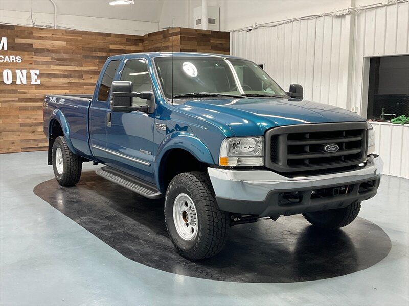 2000 Ford F-350 Lariat Super Duty 4X4 / 7.3L DIESEL / 100K MILES  / LOCAL TRUCK ZERO RUST - Photo 2 - Gladstone, OR 97027