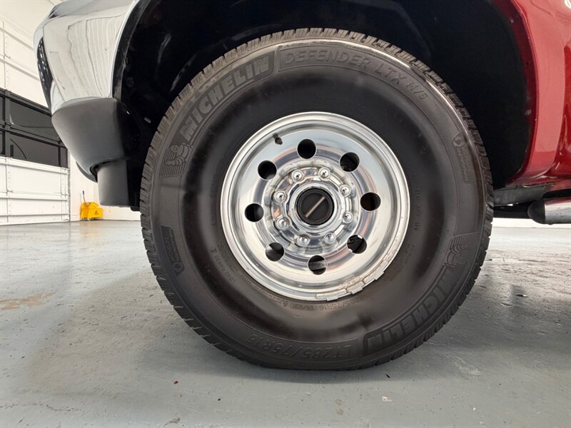 2001 Ford F-250 F250 Super Duty XLT 4X4 7.3L DIESEL / LOW MILES / ZERO RUST / Michelin Tires / Long bed - Photo 23 - Gladstone, OR 97027