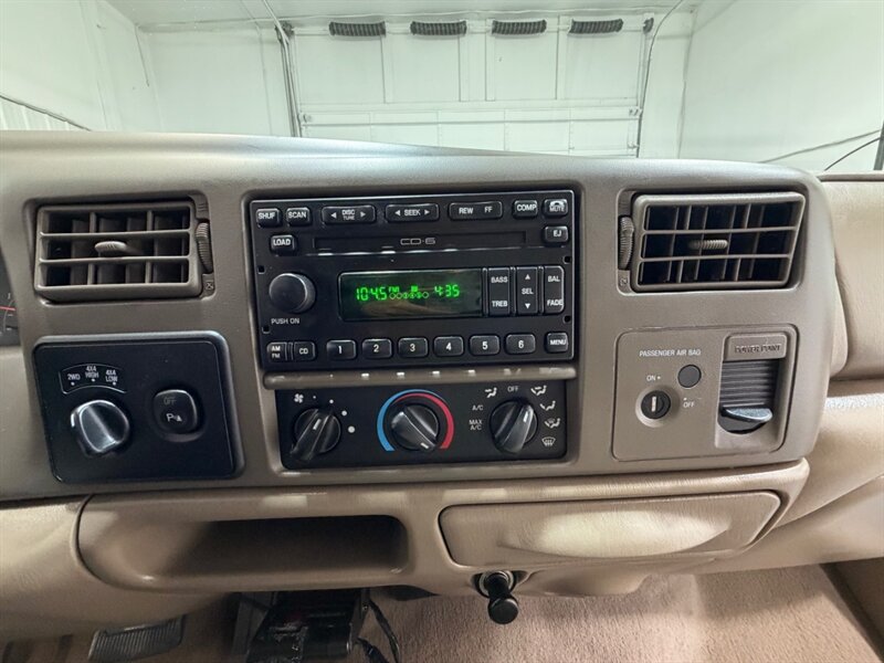2001 Ford F-250 F250 Super Duty XLT 4X4 7.3L DIESEL / LOW MILES / ZERO RUST / Michelin Tires / Long bed - Photo 18 - Gladstone, OR 97027