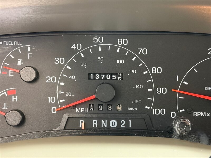 2001 Ford F-250 F250 Super Duty XLT 4X4 7.3L DIESEL / LOW MILES / ZERO RUST / Michelin Tires / Long bed - Photo 47 - Gladstone, OR 97027