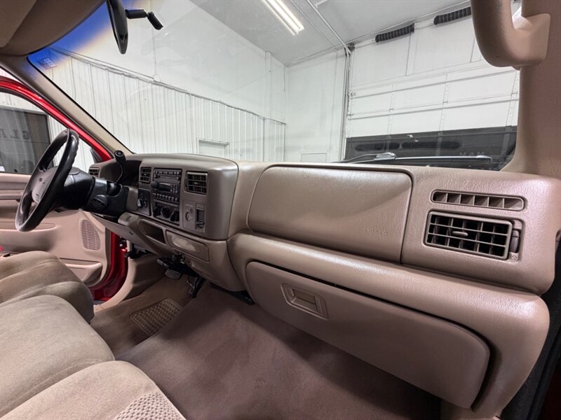 2001 Ford F-250 F250 Super Duty XLT 4X4 7.3L DIESEL / LOW MILES / ZERO RUST / Michelin Tires / Long bed - Photo 35 - Gladstone, OR 97027