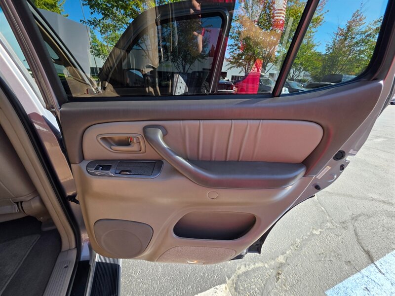 2002 Toyota Sequoia 4X4 LIMITED TIMING BELT DONE / NEW TIRES / LIFTED / V8 4.7L / 8-PASSENGER / HEATED LEATHER / SUNROOF / EXCELLENT CONDITION - Photo 52 - Portland, OR 97217