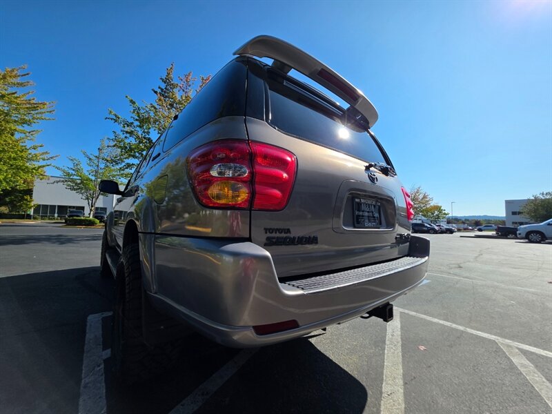 2002 Toyota Sequoia 4X4 LIMITED TIMING BELT DONE / NEW TIRES / LIFTED / V8 4.7L / 8-PASSENGER / HEATED LEATHER / SUNROOF / EXCELLENT CONDITION - Photo 12 - Portland, OR 97217