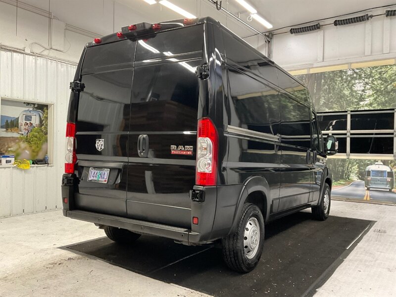 2021 RAM ProMaster 1500 Cargo Van HIGHROOF / 136 " WB / 8,000 MILES  / 1-OWNER / Backup Camera / Highroof & 136 " WB - Photo 7 - Gladstone, OR 97027