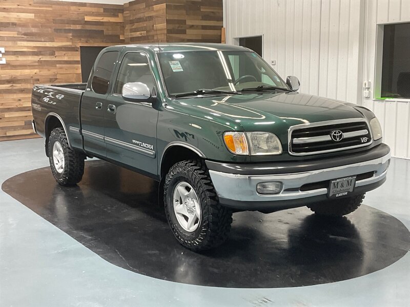 2000 Toyota Tundra SR5 TRD OFF RD 4X4 / 4.7L V8 / 116K MILES  / LOCAL RUST FREE - Photo 2 - Gladstone, OR 97027