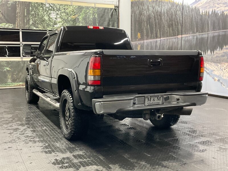 2006 GMC Sierra 2500 SLT Crew Cab 4X4 / 6.6L DURAMAX DIESEL / LBZ MOTOR  Leather & Heated Seats / Sunroof / BRAND NEW WHEELS & TIRES / LBZ MOTOR & ALLISON TRANNY / SHARP & CLEAN!! - Photo 8 - Gladstone, OR 97027