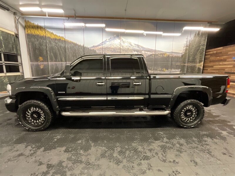 2006 GMC Sierra 2500 SLT Crew Cab 4X4 / 6.6L DURAMAX DIESEL / LBZ MOTOR  Leather & Heated Seats / Sunroof / BRAND NEW WHEELS & TIRES / LBZ MOTOR & ALLISON TRANNY / SHARP & CLEAN!! - Photo 3 - Gladstone, OR 97027