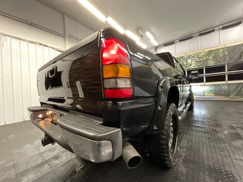 2006 GMC Sierra 2500 SLT Crew Cab 4X4 / 6.6L DURAMAX DIESEL / LBZ MOTOR  Leather & Heated Seats / Sunroof / BRAND NEW WHEELS & TIRES / LBZ MOTOR & ALLISON TRANNY / SHARP & CLEAN!! - Photo 12 - Gladstone, OR 97027