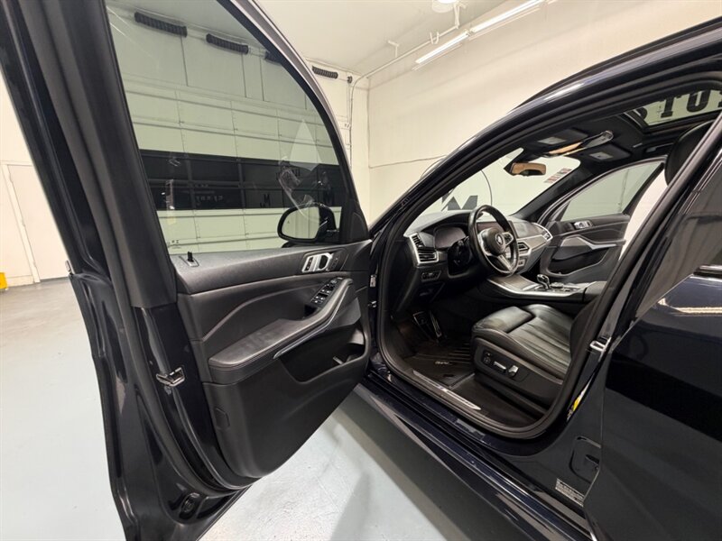 2019 BMW X5 xDrive40i AWD / Panoramic Sunroof / 81K Miles / Fully loaded - Photo 30 - Gladstone, OR 97027