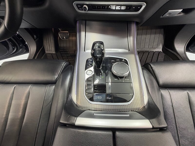 2019 BMW X5 xDrive40i AWD / Panoramic Sunroof / 81K Miles / Fully loaded - Photo 20 - Gladstone, OR 97027