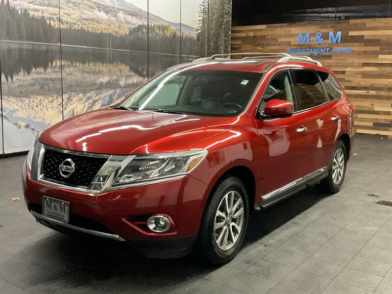 2013 Nissan Pathfinder SL Sport Utility 4X4 / 3RD ROW SEAT / DVD Player  1-OWNER / Leather & Heated Seats / Excel Cond - Photo 1 - Gladstone, OR 97027