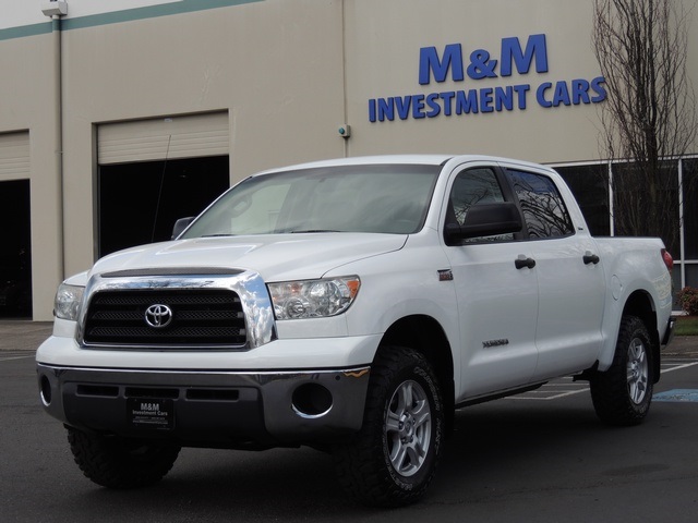 2007 Toyota Tundra SR5 / CrewMax / 4X4 / 5.7L / LIFTED/ 1-Owner   - Photo 48 - Portland, OR 97217