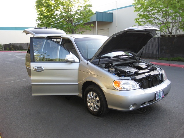 2005 Kia Sedona LX Minivan V6 Automatic 3RD Seat . Loaded