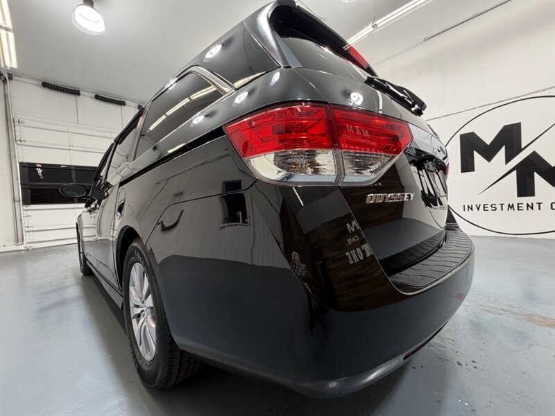 2016 Honda Odyssey EX-L 8-Passenger w/ Camera / DVD / NEW TIRES / Leather w. Heated Seats / LOW MILES - Photo 57 - Gladstone, OR 97027