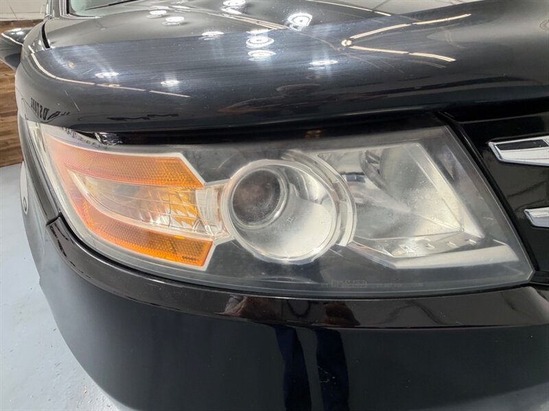 2016 Honda Odyssey EX-L 8-Passenger w/ Camera / DVD / NEW TIRES / Leather w. Heated Seats / LOW MILES - Photo 27 - Gladstone, OR 97027