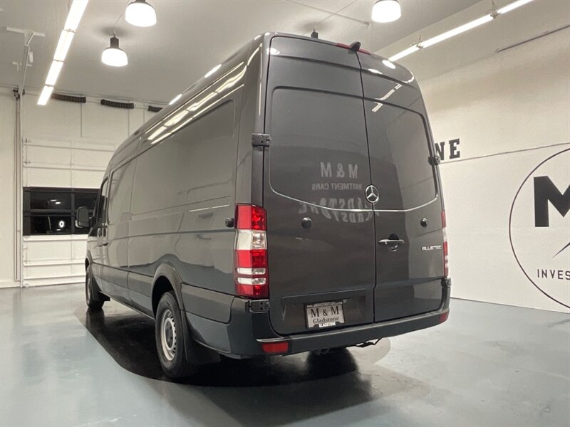 2016 Mercedes-Benz Sprinter 2500 CARGO VAN / 4Cyl DIESEL / HIGHROOF 170 " WB  /1-OWNER / Excel Cond - Photo 8 - Gladstone, OR 97027