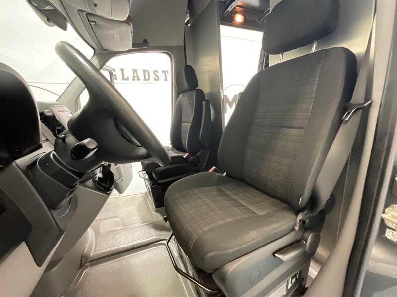 2016 Mercedes-Benz Sprinter 2500 CARGO VAN / 4Cyl DIESEL / HIGHROOF 170 " WB  /1-OWNER / Excel Cond - Photo 17 - Gladstone, OR 97027