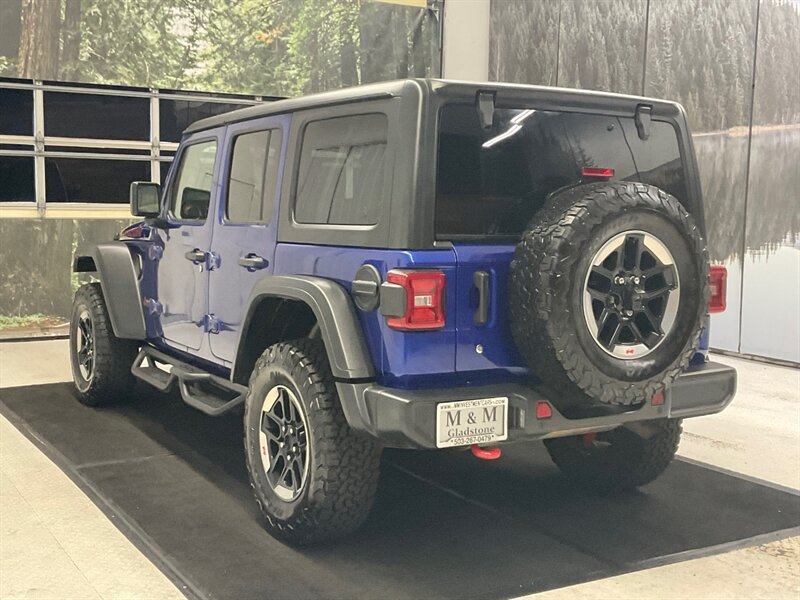 2019 Jeep Wrangler Unlimited Rubicon 4X4 / 3.6L V6 / LOADED LOADED  / Leather Heated Seats / Navigation & Camera / Alpine Sound /Adaptive Cruise / LOCAL OREGON SUV - Photo 8 - Gladstone, OR 97027