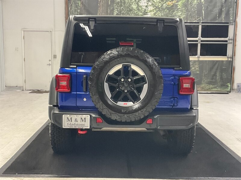 2019 Jeep Wrangler Unlimited Rubicon 4X4 / 3.6L V6 / LOADED LOADED  / Leather Heated Seats / Navigation & Camera / Alpine Sound /Adaptive Cruise / LOCAL OREGON SUV - Photo 6 - Gladstone, OR 97027