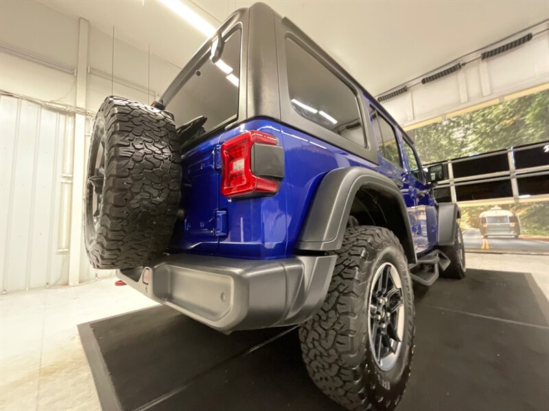 2019 Jeep Wrangler Unlimited Rubicon 4X4 / 3.6L V6 / LOADED LOADED  / Leather Heated Seats / Navigation & Camera / Alpine Sound /Adaptive Cruise / LOCAL OREGON SUV - Photo 26 - Gladstone, OR 97027