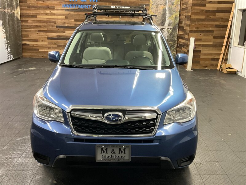 2015 Subaru Forester 2.5i Premium Sport Utility / 1-OWNER /Pano Sunroof  LOCAL OREGON SUV / AWD / Backup Camera / ONLY 70,000 MILES - Photo 5 - Gladstone, OR 97027