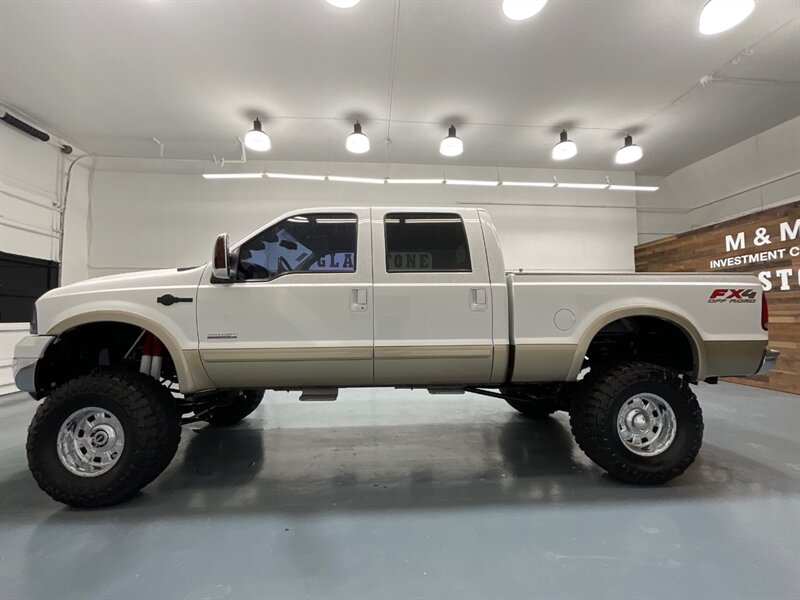 2001 Ford F-250 Lariat Crew Cab 4X4 / 7.3L DIESEL / KING RANCH PKG  / 1-OWNER w. ZERO RUST / FACE LIFT / TONS OF UPGRADE - Photo 3 - Gladstone, OR 97027