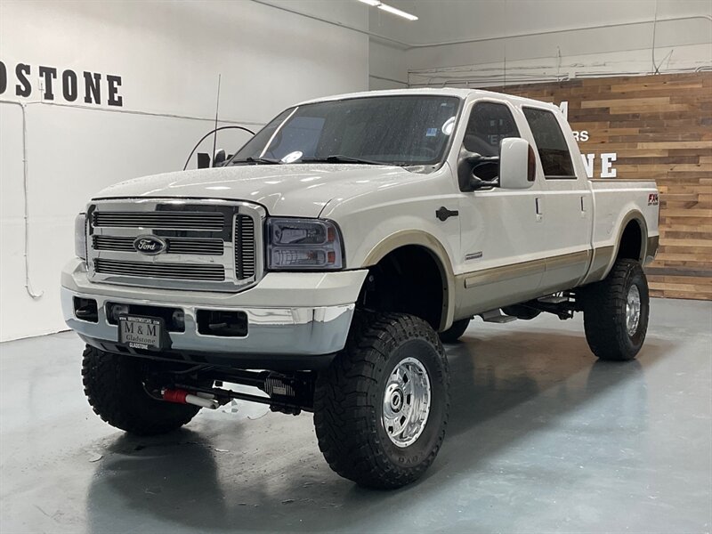 2001 Ford F-250 Lariat Crew Cab 4X4 / 7.3L DIESEL / KING RANCH PKG  / 1-OWNER w. ZERO RUST / FACE LIFT / TONS OF UPGRADE - Photo 64 - Gladstone, OR 97027