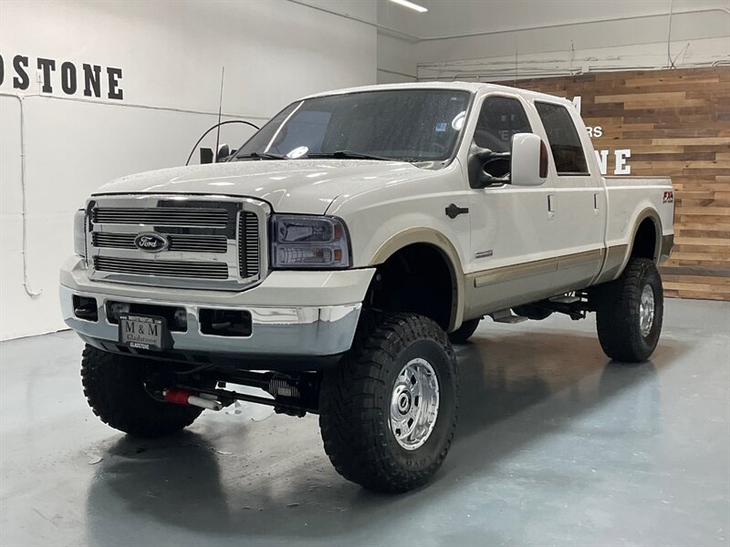 2001 Ford F-250 Lariat Crew Cab 4X4 / 7.3L DIESEL / KING RANCH PKG  / 1-OWNER w. ZERO RUST / FACE LIFT / TONS OF UPGRADE - Photo 1 - Gladstone, OR 97027