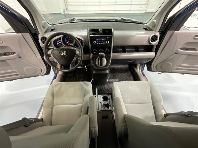 2010 Honda Element EX Sport Utility AWD / NEW TIRES / ZERO RUST / Towing Pkg - Photo 37 - Gladstone, OR 97027