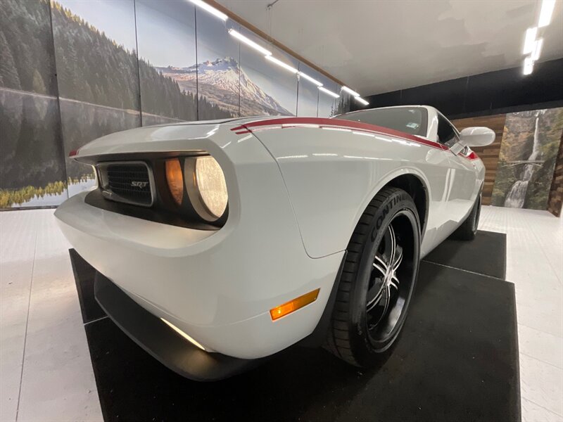 2014 Dodge Challenger Rallye Redline Coupe  / 3.6L V6 / Leather / Navi  / Leather & Heated Seats / Sunroof / SOUND GROUP / SHARP & CLEAN !! - Photo 26 - Gladstone, OR 97027