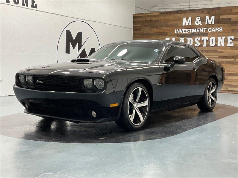 2014 Dodge Challenger R/T Shaker Package Coupe / 5.7L V8 HEMI / 6-SPEED  / ONLY 62,000 MILES - Photo 51 - Gladstone, OR 97027