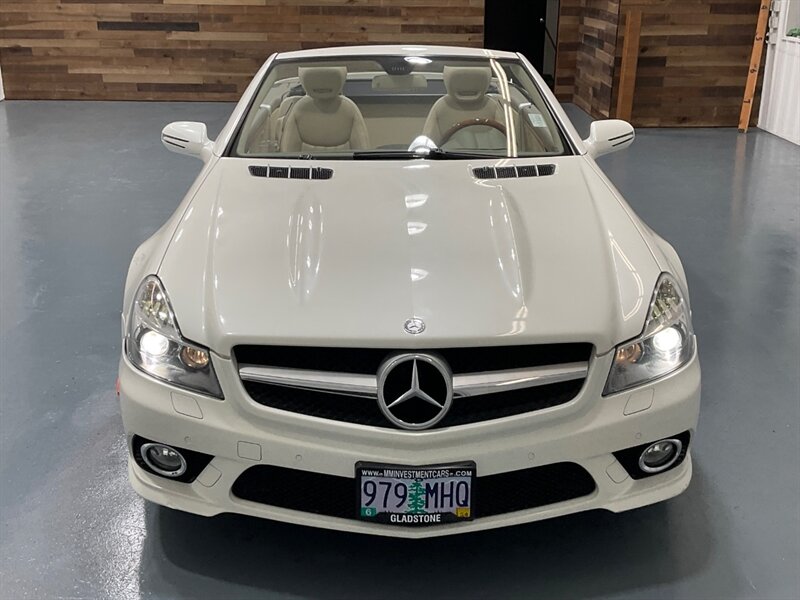 2012 Mercedes-Benz SL 550 Roadster Convertible / 5.5L V8 / 72K MILES  / Leather w. Heated & Cooled Seats - Photo 57 - Gladstone, OR 97027