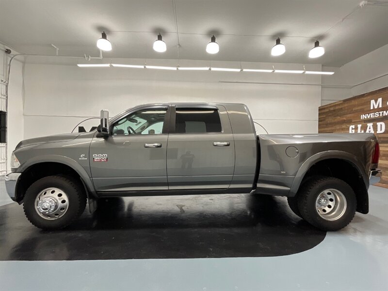 2011 RAM 3500 Laramie MEGACAB 4X4 / DUALLY / 6.7L CUMMINS DIESEL  / FULLY LOADED / NO RUST - Photo 3 - Gladstone, OR 97027