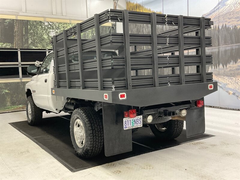 2001 Dodge Ram 2500 2-Door 4X4 / 5.9L DIESEL / 6-SPEED / TILT UP BED  / 1-OWNER LOCAL OREGON TRUCK / RUST FREE / FLAT BED TILT UP / STANDARD CAB / 158,000 MILES - Photo 11 - Gladstone, OR 97027