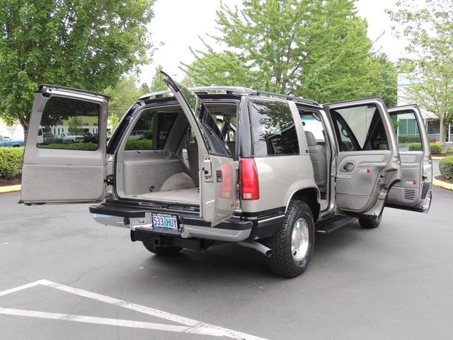 1999 GMC Yukon SLT / Sport Utility / 4X4 / Leather / Excel Cond   - Photo 20 - Portland, OR 97217