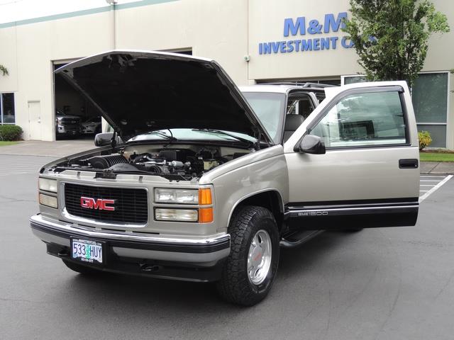 1999 GMC Yukon SLT / Sport Utility / 4X4 / Leather / Excel Cond   - Photo 15 - Portland, OR 97217