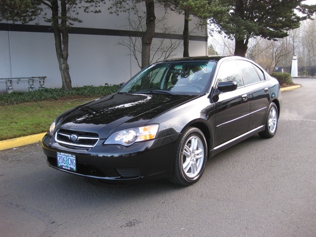 2005 Subaru Legacy 2.5i/ 4Cyl/ AWD/ Automatic/ Gas saver   - Photo 1 - Portland, OR 97217