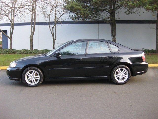 2005 Subaru Legacy 2.5i/ 4Cyl/ AWD/ Automatic/ Gas saver   - Photo 2 - Portland, OR 97217