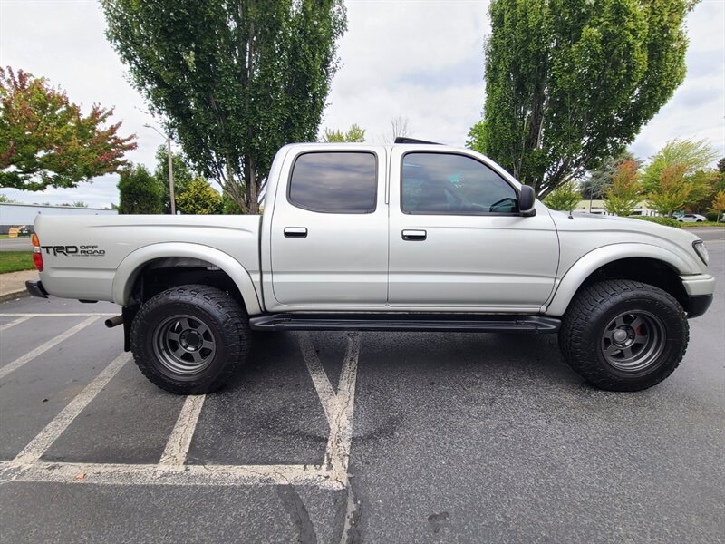 2001 Toyota Tacoma DOUBLE CAB LIMITED 4X4 / TRD / DIFF LOCK / LIFTED / 3.4L V6 / REAR E-LOCKER / SUN ROOF / LEATHER - Photo 4 - Portland, OR 97217
