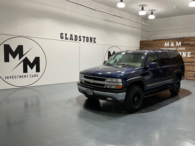 2002 Chevrolet Suburban 2500 LT 4X4 / 8.1L V8 / Leather / LOCAL / Sunroof  / ZERO RUST / 3RD ROW SEAT - Photo 58 - Gladstone, OR 97027