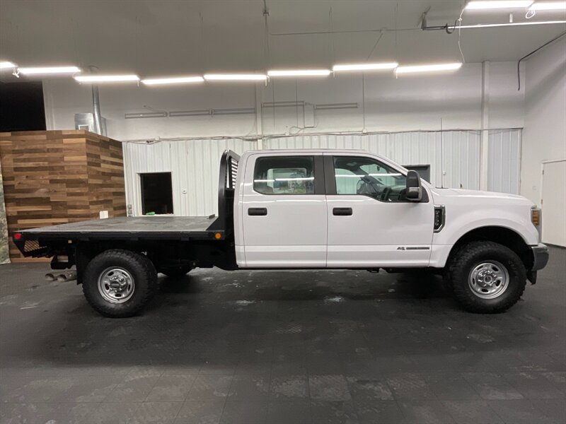 2018 Ford F-250 XL Crew Cab 4X4 / 6.7L DIESEL / 1-OWNER / FLAT BED  BRAND NEW 35 " MUD TIRES - Photo 4 - Gladstone, OR 97027