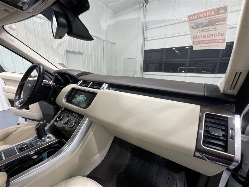 2016 Land Rover Range Rover Sport HSE Sport Utility AWD / V6 Supercharged 3.0L / Panoramic Sunroof / Blind Spot Alert / Heated Leather Seats / Upgraded Black Wheels - Photo 43 - Gladstone, OR 97027