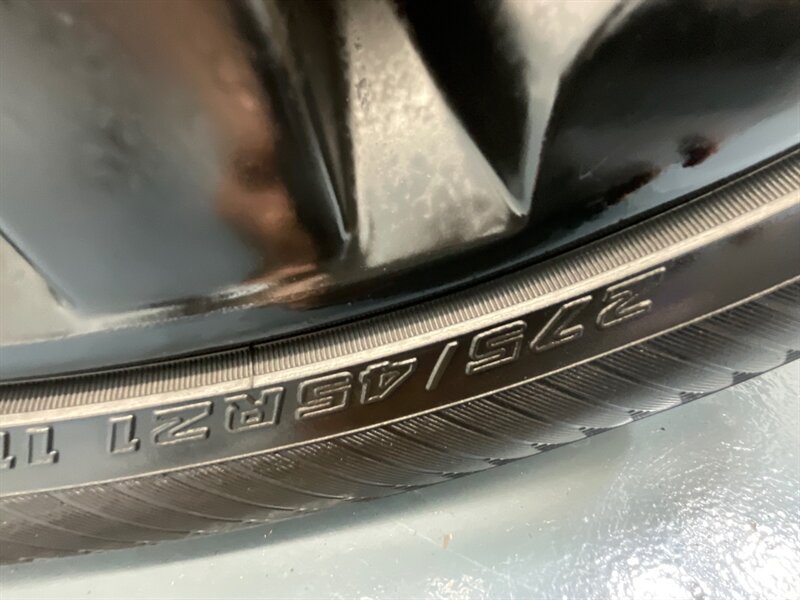 2016 Land Rover Range Rover Sport HSE Sport Utility AWD / V6 Supercharged 3.0L / Panoramic Sunroof / Blind Spot Alert / Heated Leather Seats / Upgraded Black Wheels - Photo 51 - Gladstone, OR 97027