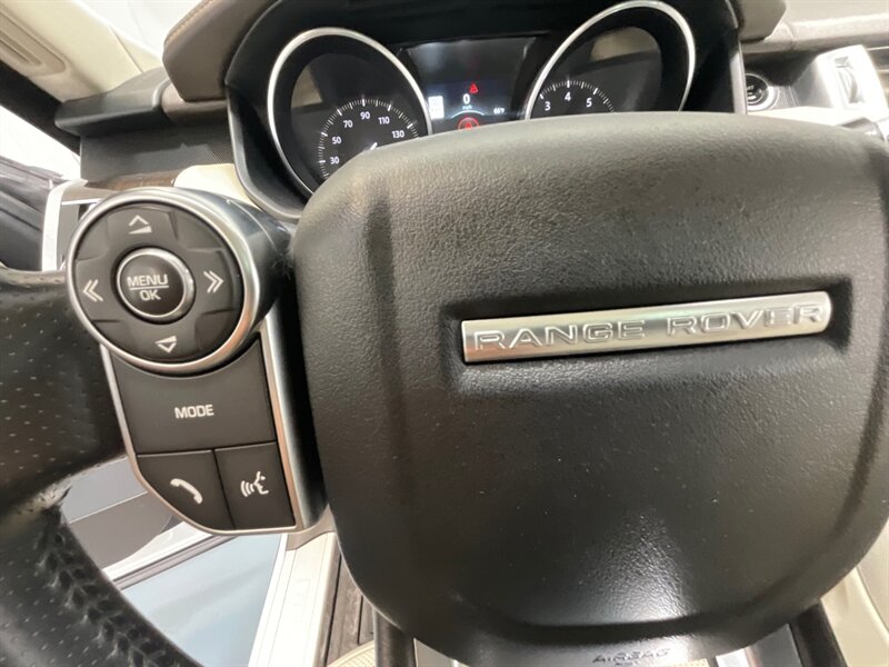2016 Land Rover Range Rover Sport HSE Sport Utility AWD / V6 Supercharged 3.0L / Panoramic Sunroof / Blind Spot Alert / Heated Leather Seats / Upgraded Black Wheels - Photo 39 - Gladstone, OR 97027